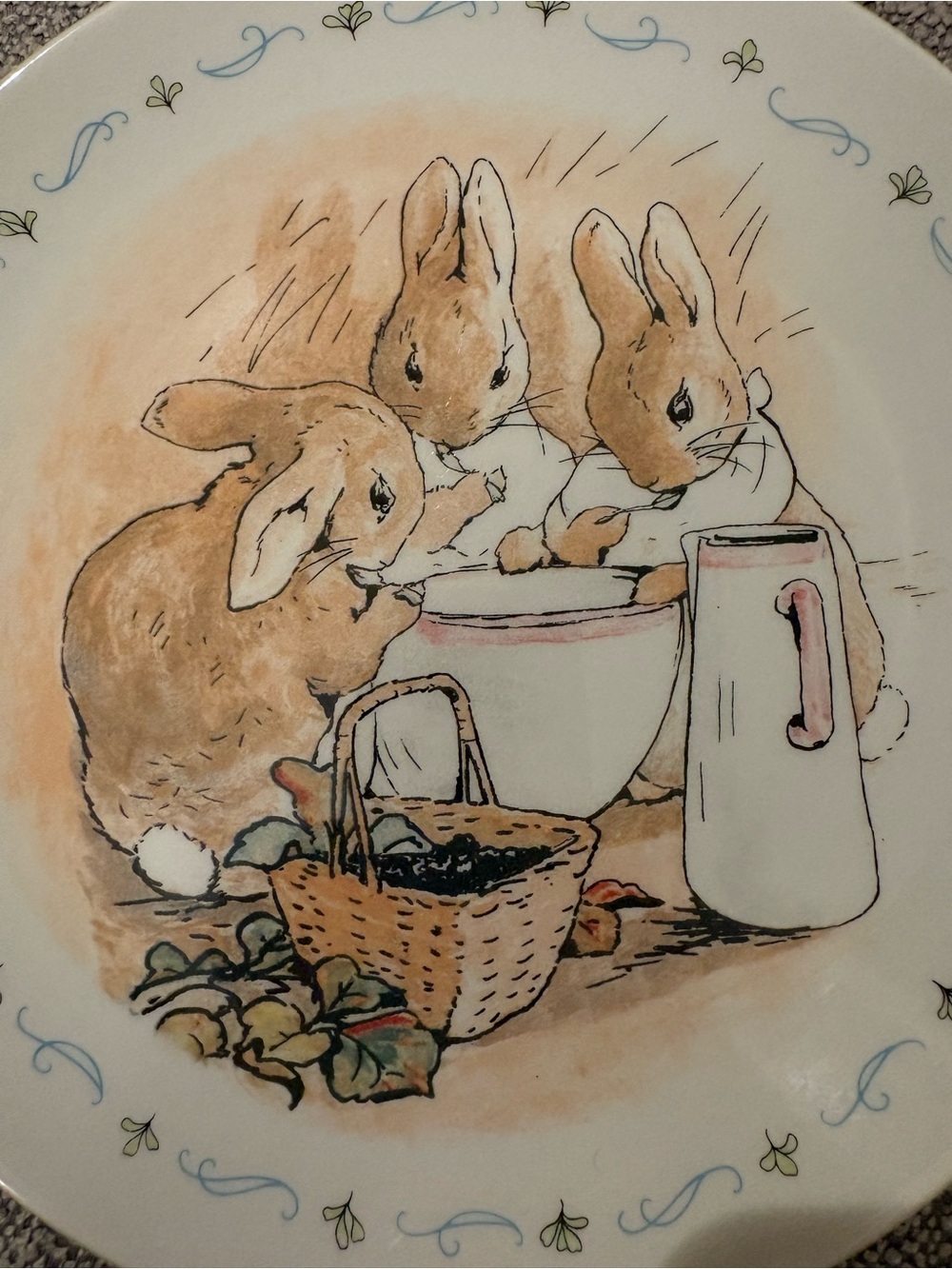 Wedgwood Peter Rabbit Plate 🐰 - Picture 2 of 5